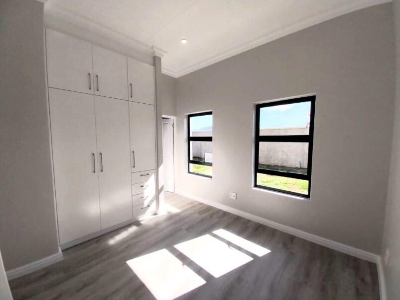 Kitchen fittings